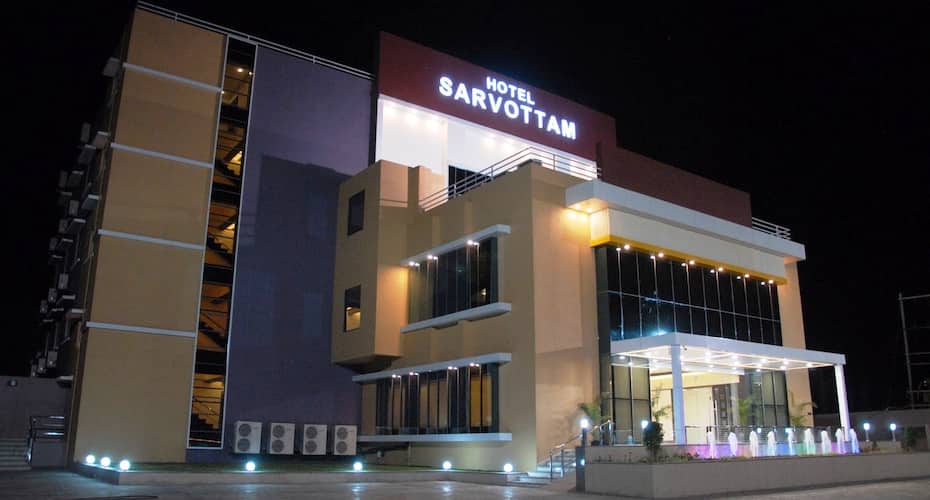 Hotel Sarvottam, Anand 1